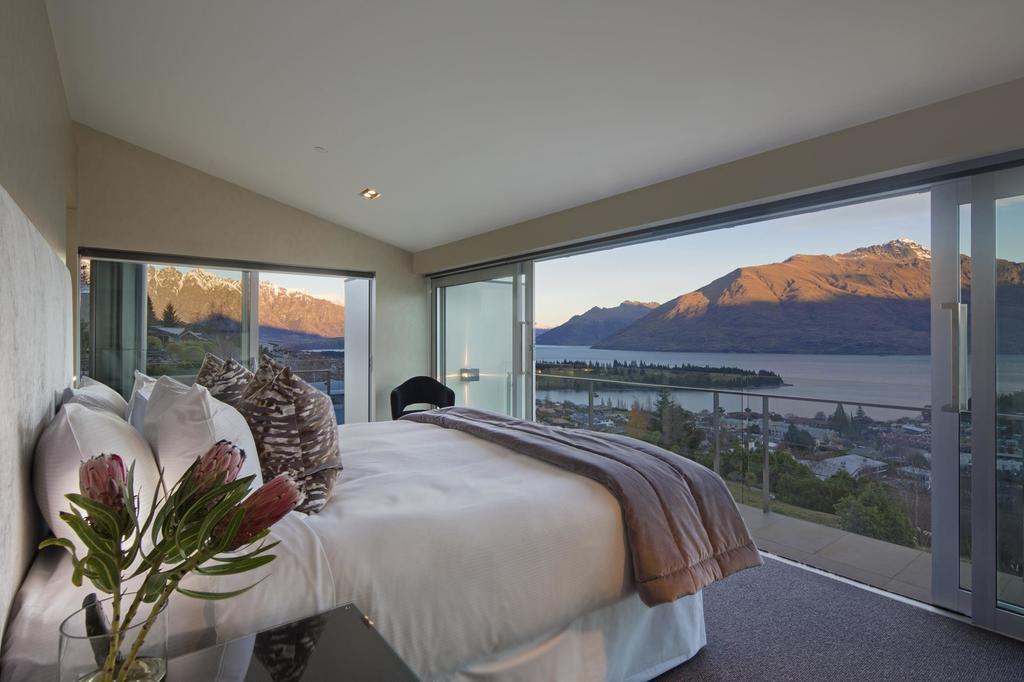 Villa De Luxe, A Relax It'S Done Luxury Holiday Home Queenstown Exterior foto